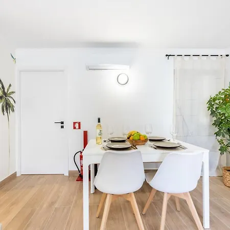 Apartamento Palm Tree Apartment, Town Centre