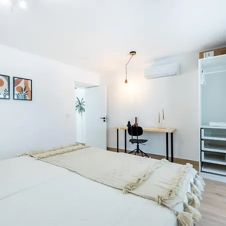 Palm Tree Apartment, Town Centre * Tavira